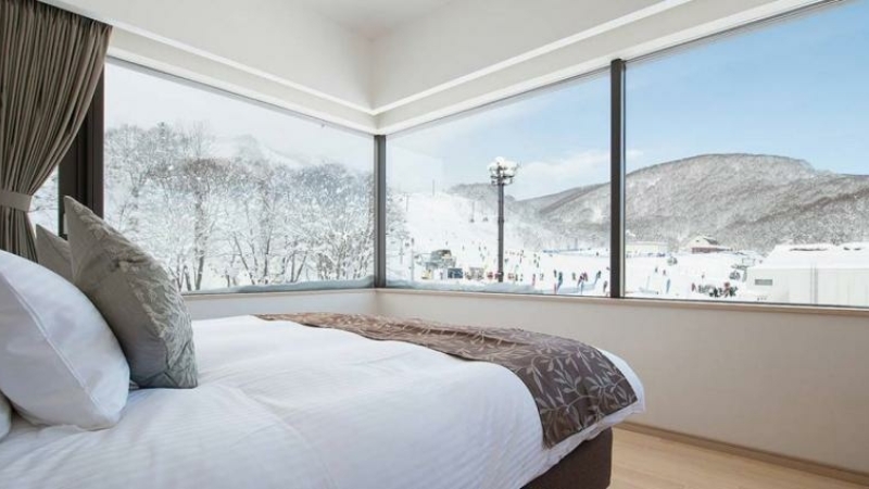 Ki niseko hotel rooms 1 bed deluxe 1